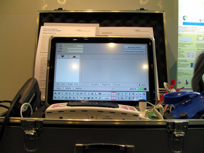 Dispositif d'enregistrement médical à domicile {JPEG}